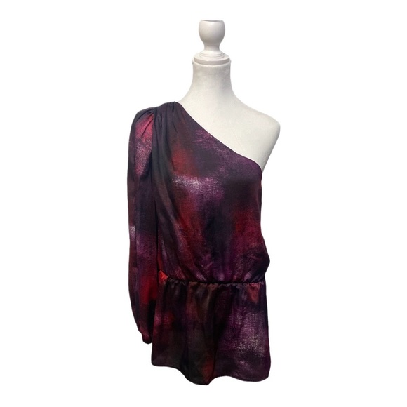 Bisou Bisou Dresses & Skirts - Bisou Bisou Purple Couture One Shoulder Asymmetrical Top Womens Small Whimsigoth